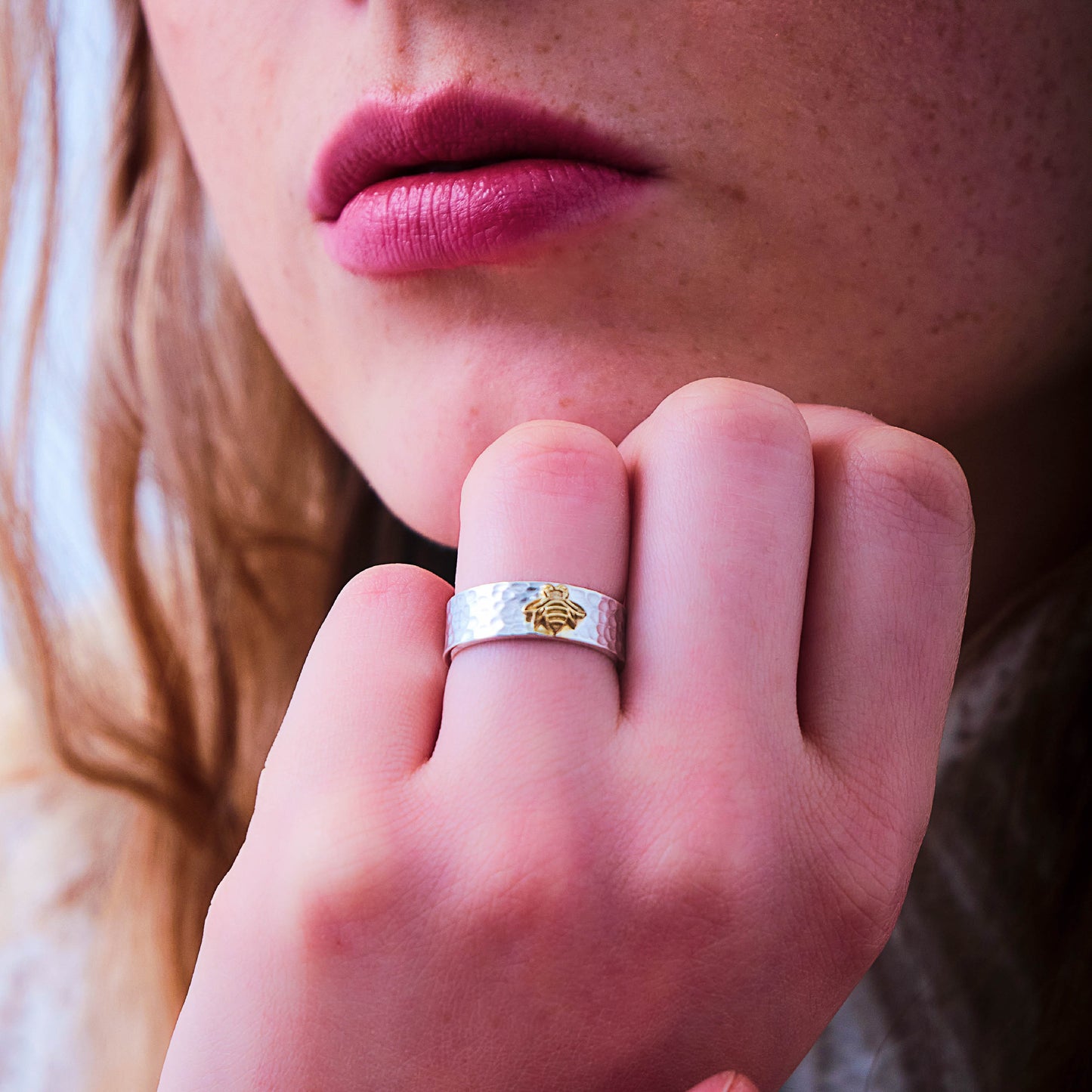 Thin Bee Ring Jewelry for Women Mixed Metal