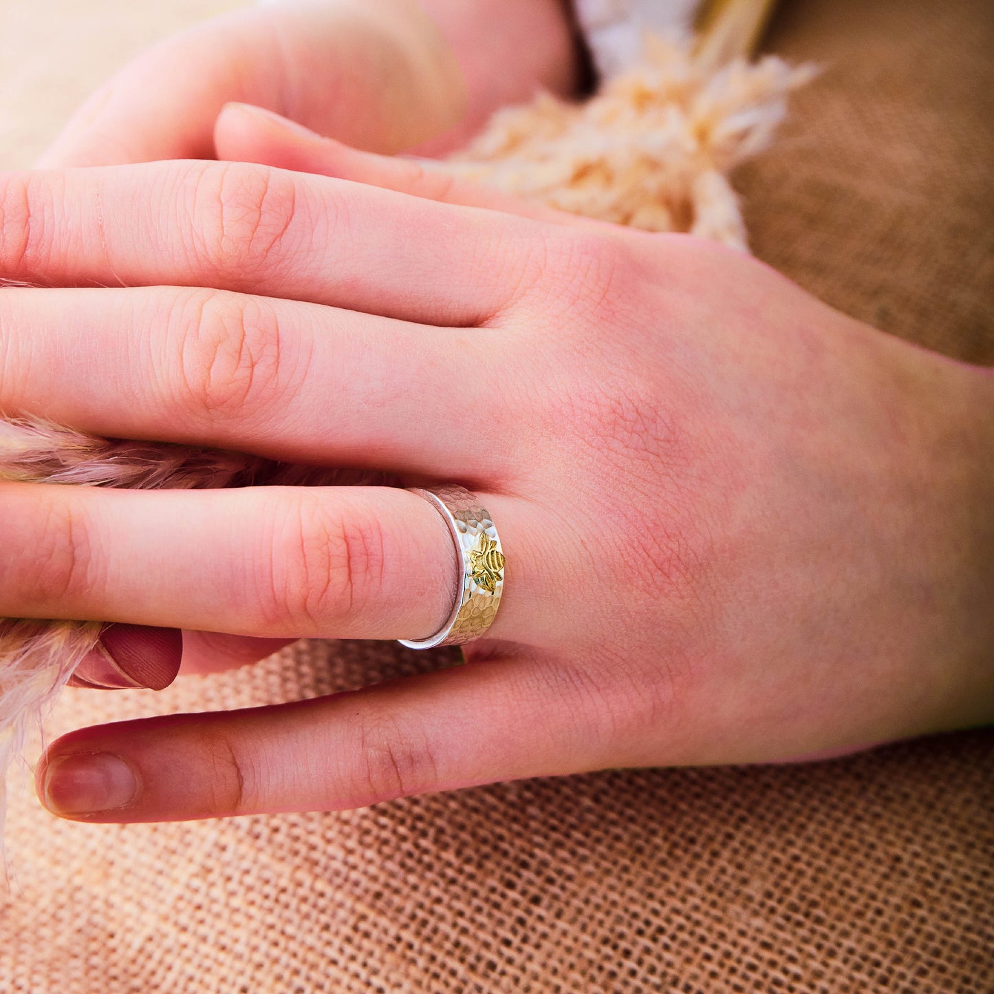 Thin Bee Ring Jewelry for Women Mixed Metal