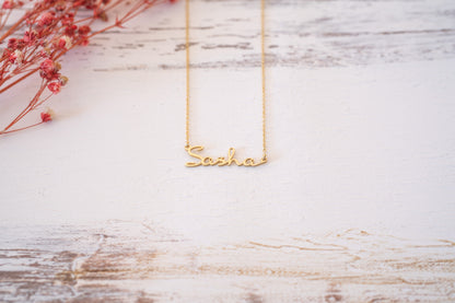 Solid Gold Name Necklace Personalized for Summer Jewelry