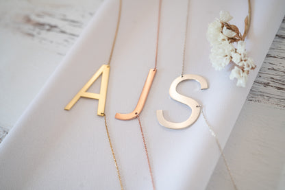 Personalized Gold Initial Necklace with Big Letter and
