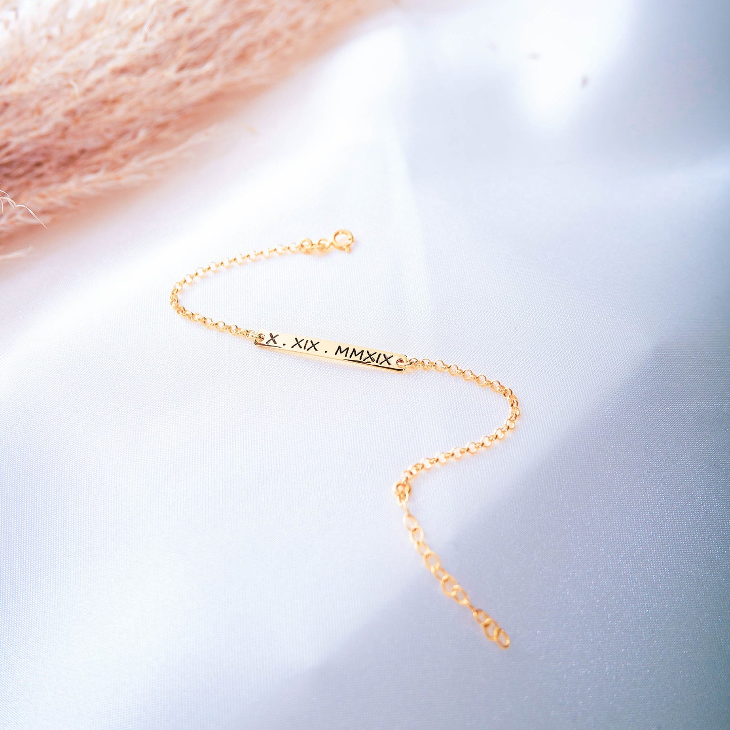 Gold Bar Custom Name Bracelet
