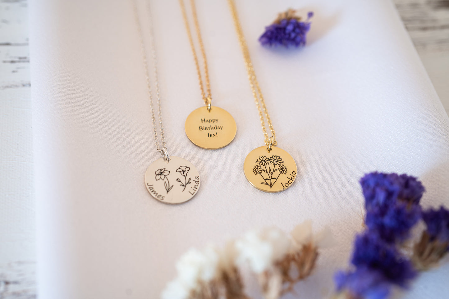 Birth Month Flower Engraved Necklace